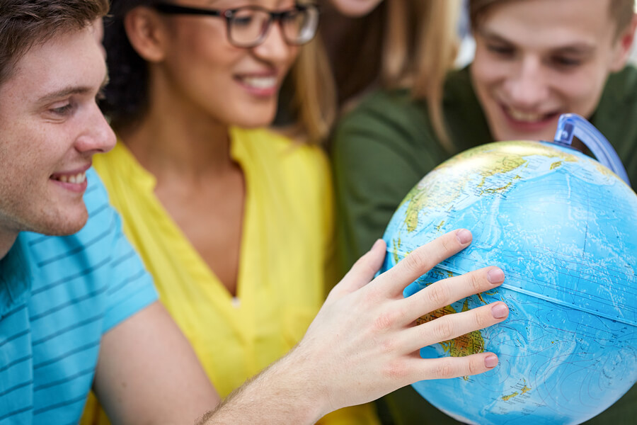 why-study-abroad-5-real-reasons-to-go-international-student-world-online